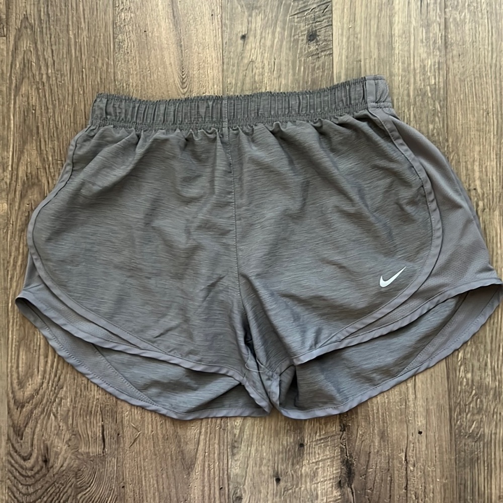 Size M. Dri-Fit Nike shorts.